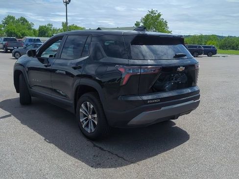 Used 2026 Chevrolet Equinox LT AWD/4WD image 13