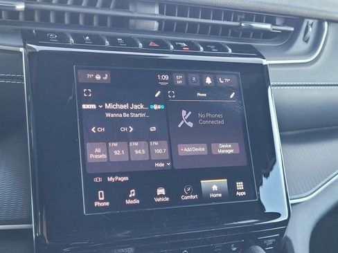 Certified 2023 Jeep Grand Cherokee Altitude image 9