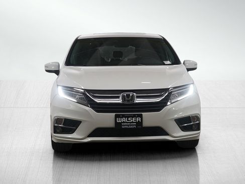 Used 2018 Honda Odyssey Touring image 8