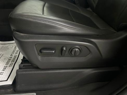 Used 2021 GMC Sierra 1500 SLT w/ SLT Convenience Package image 57