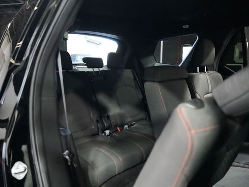 Used 2023 Honda Pilot Sport image 34
