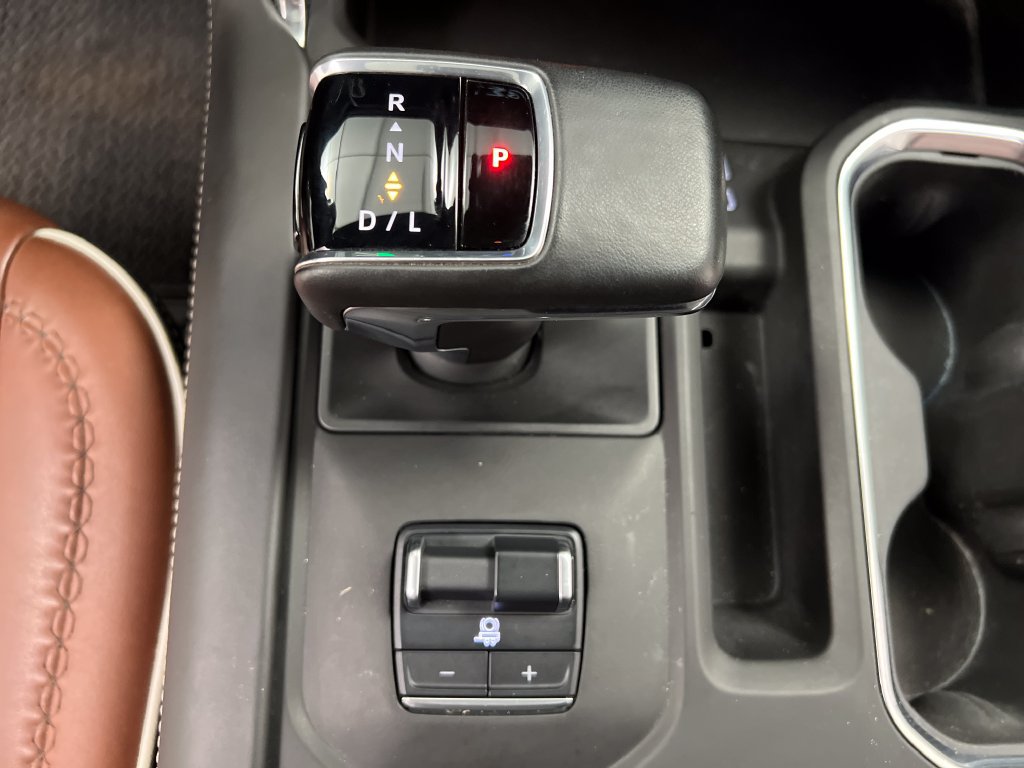 Used 2023 GMC Sierra 1500 Denali Ultimate AWD/4WD image 46