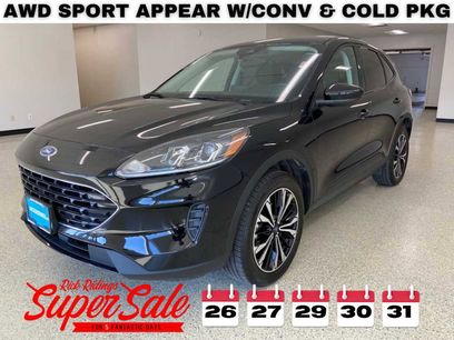 Used 2022 Ford Escape SE w/ SE Sport Appearance Package