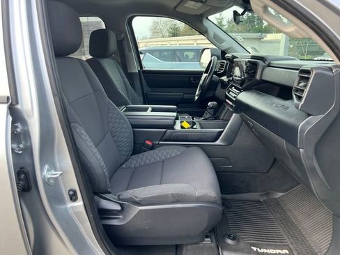 Used 2022 Toyota Tundra SR image 9