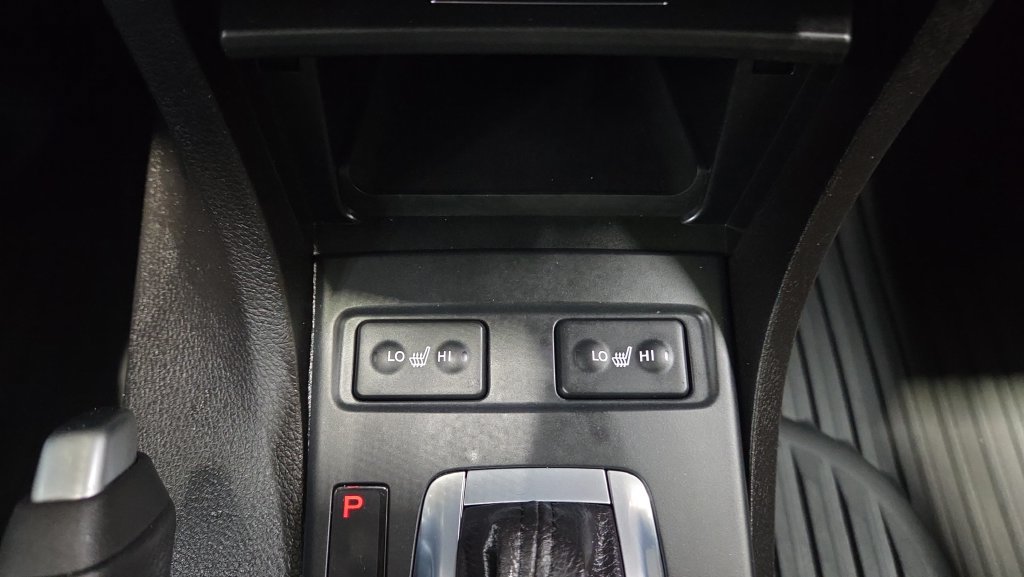 Used 2019 Acura ILX w/ Premium Package FWD image 13