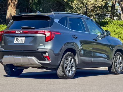 Used 2024 Kia Seltos S AWD/4WD image 4