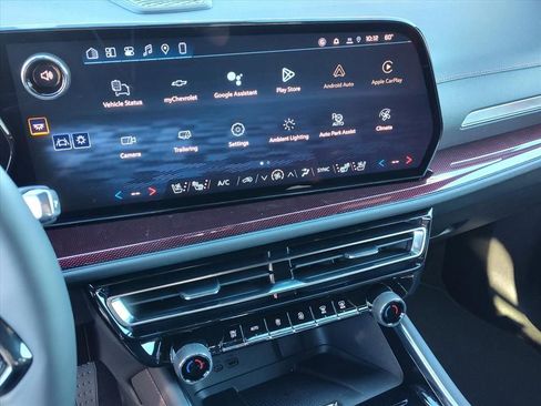 New 2026 Chevrolet Traverse RS image 12