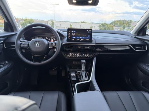 Used 2025 Acura ADX FWD image 28