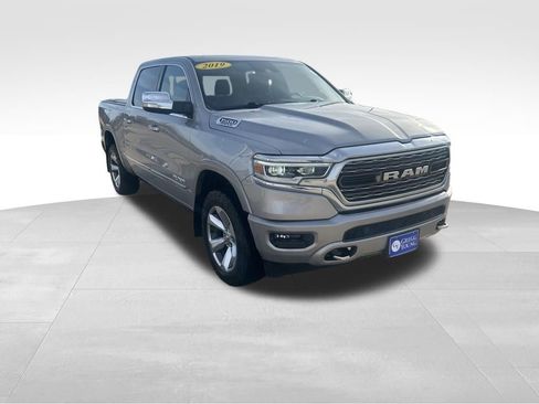 Used 2019 RAM 1500 Limited image 11