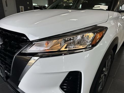 Certified 2024 Nissan Kicks SV FWD image 34
