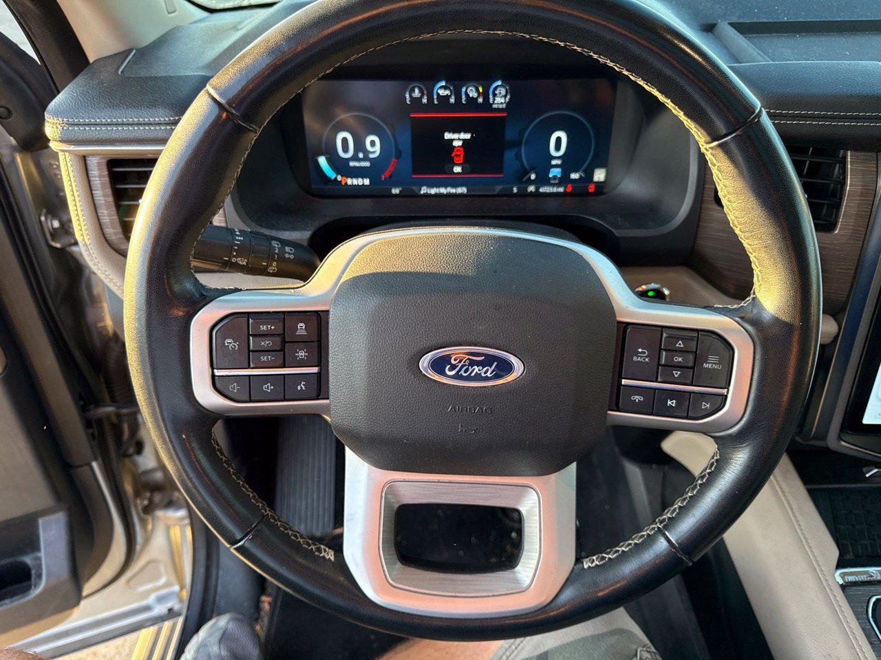 Used 2024 Ford Expedition Limited RWD image 22