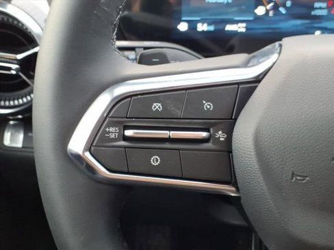 New 2026 Chevrolet Equinox LT AWD/4WD image 18