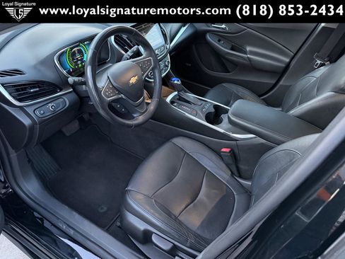 Used 2016 Chevrolet Volt Premier w/ Driver Confidence Package image 17