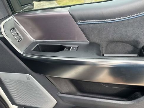 New 2026 Ford F250 Platinum image 17