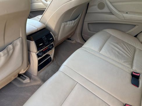 Used 2011 BMW X5 xDrive35i image 27