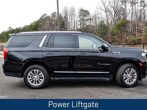 Used 2023 GMC Yukon SLT image 9