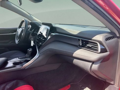 Used 2023 Toyota Camry SE FWD image 21