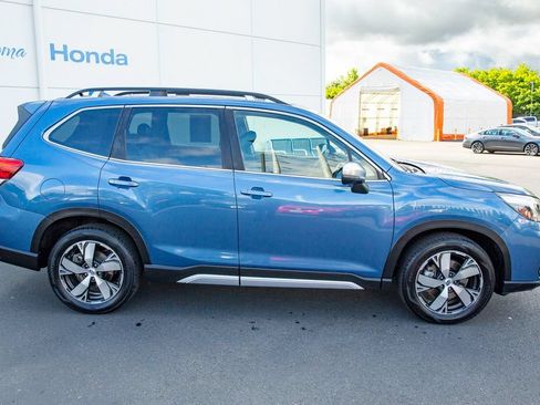 Used 2021 Subaru Forester Touring AWD/4WD image 16