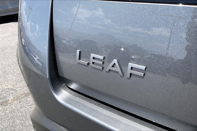 New 2026 Nissan Leaf SV+ FWD image 12