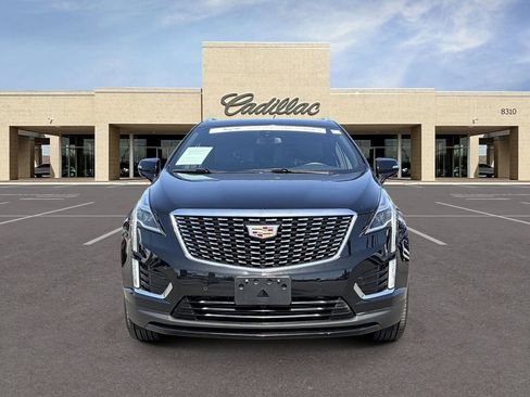 Certified 2023 Cadillac XT5 Luxury FWD image 2