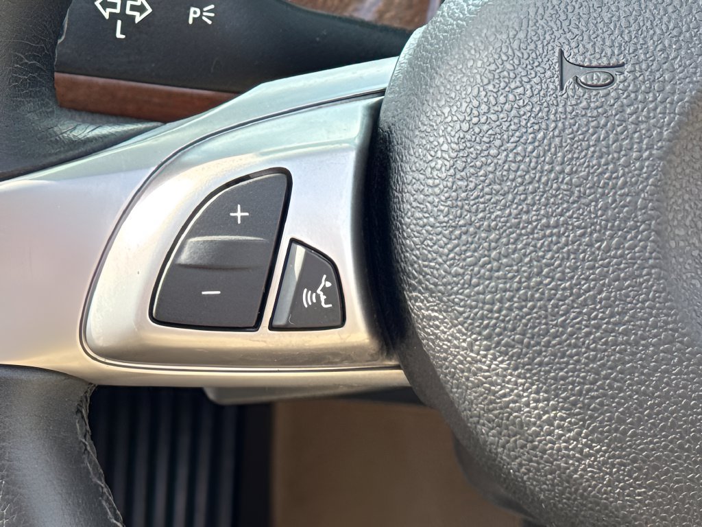 Used 2004 BMW Z4 3.0i RWD image 13