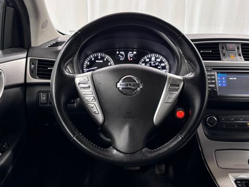 Used 2015 Nissan Sentra SV w/ Navigation Package FWD image 13