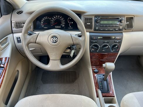 Used 2006 Toyota Corolla LE w/ Audio Value Pkg FWD image 30
