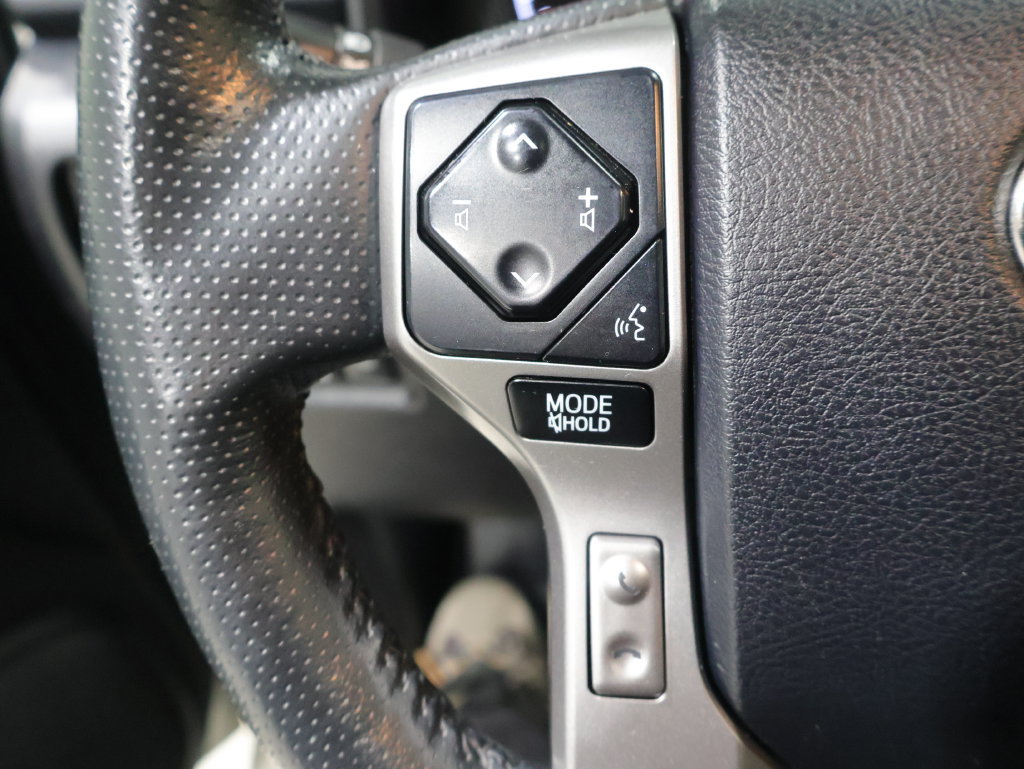 Used 2024 Toyota 4Runner SR5 Premium w/ Moonroof Package AWD/4WD image 33
