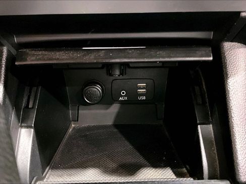 Used 2018 Subaru Outback 2.5i Limited AWD/4WD image 30