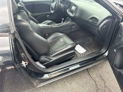 Used 2016 Dodge Challenger R/T Plus image 5