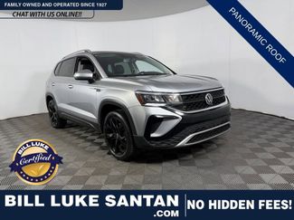 Used 2022 Volkswagen Taos SE w/ Panoramic Sunroof Package video 1