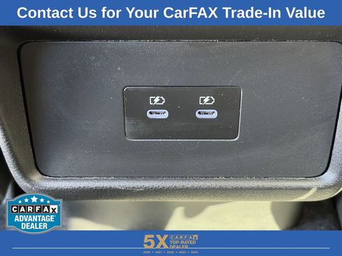 Used 2025 Nissan Rogue SV image 30