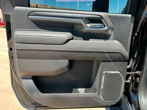 New 2025 Chevrolet Silverado 2500 LT w/ Z71 Chrome Sport Edition image 19