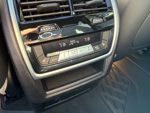 New 2026 BMW X5 xDrive40i AWD/4WD image 17