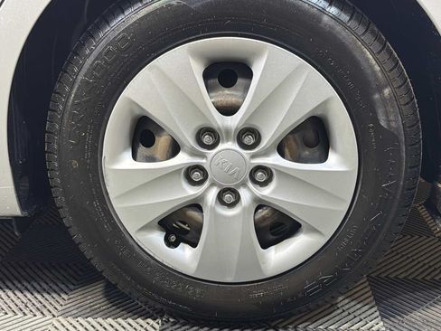 Used 2018 Kia Forte LX FWD image 29