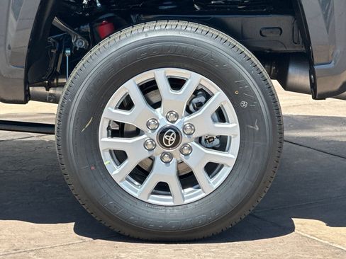 New 2026 Toyota Tacoma SR5 AWD/4WD image 31