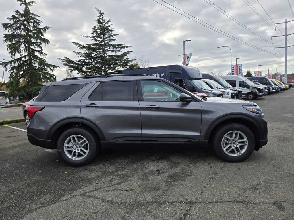 New 2026 Ford Explorer Active AWD/4WD image 4