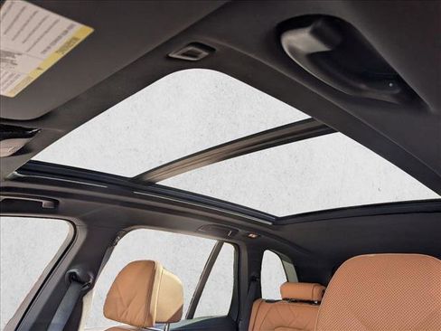 New 2026 BMW X5 xDrive40i w/ Premium Package image 17