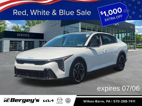 Certified 2025 Kia K4 GT-Line w/ GT-Line Premium Package FWD image 1