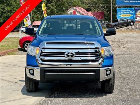 Used 2017 Toyota Tundra SR5 w/ SR5 Upgrade Package image 17