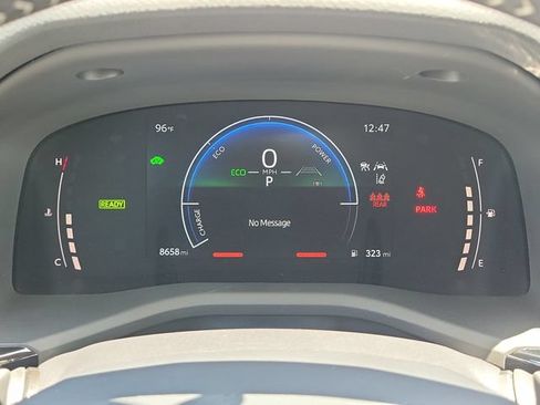 Used 2025 Toyota Camry SE FWD image 23