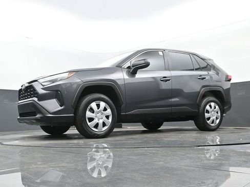 Used 2024 Toyota RAV4 LE FWD image 25