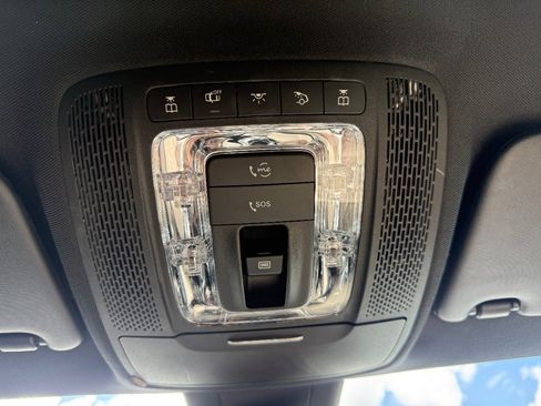 Used 2020 Mercedes-Benz CLA 250 4MATIC image 26