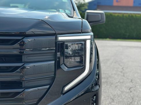 Certified 2023 GMC Sierra 1500 Elevation AWD/4WD image 39