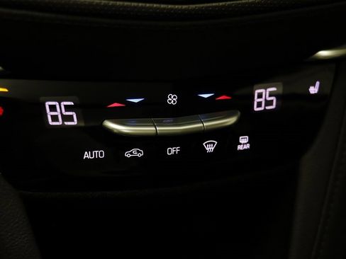 Used 2017 Cadillac XT5 Luxury w/ Driver Awareness Package image 12