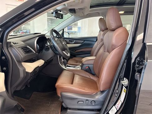 Used 2019 Subaru Ascent Touring w/ Popular Package #2 image 16