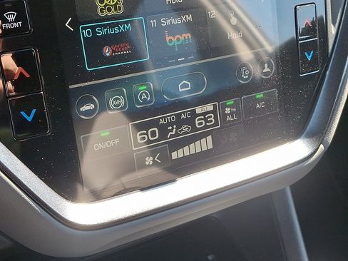 Certified 2025 Subaru Crosstrek 2.5i Limited image 17