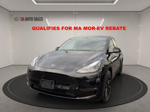 Used 2023 Tesla Model Y Long Range image 1