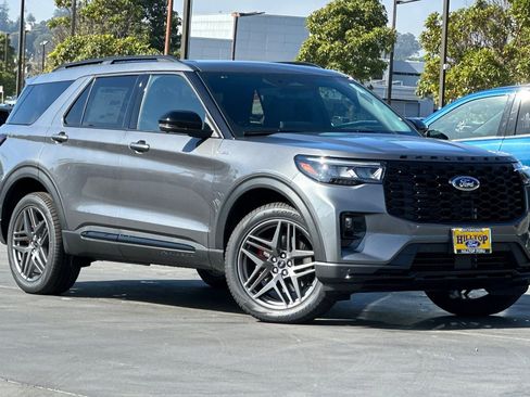 New 2026 Ford Explorer ST-Line w/ ST-Line Street Pack image 9