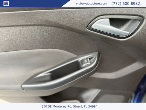 Used 2017 Ford Focus ST FWD image 33